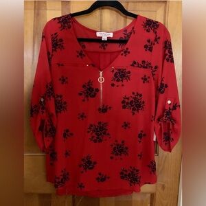 Tempted LA Women’s L Red & Black Floral Blouse, V-Neck, 3/4 Roll Tab Sleeves
